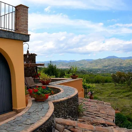 Scozilia Holiday home Piedimonte Etneo
