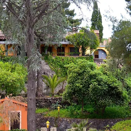Scozilia Holiday home Piedimonte Etneo