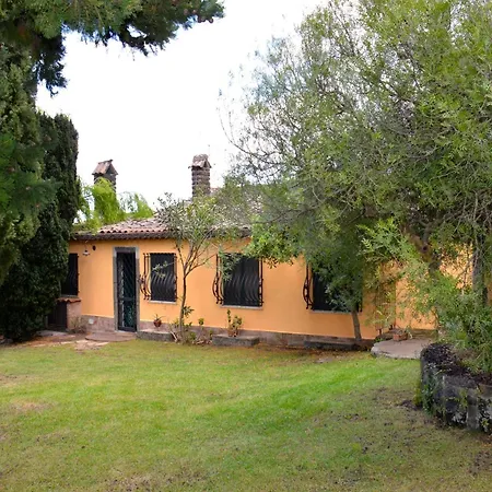 Vakantiehuis Scozilia Piedimonte Etneo