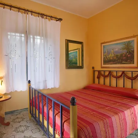 Scozilia Vakantiehuis Piedimonte Etneo